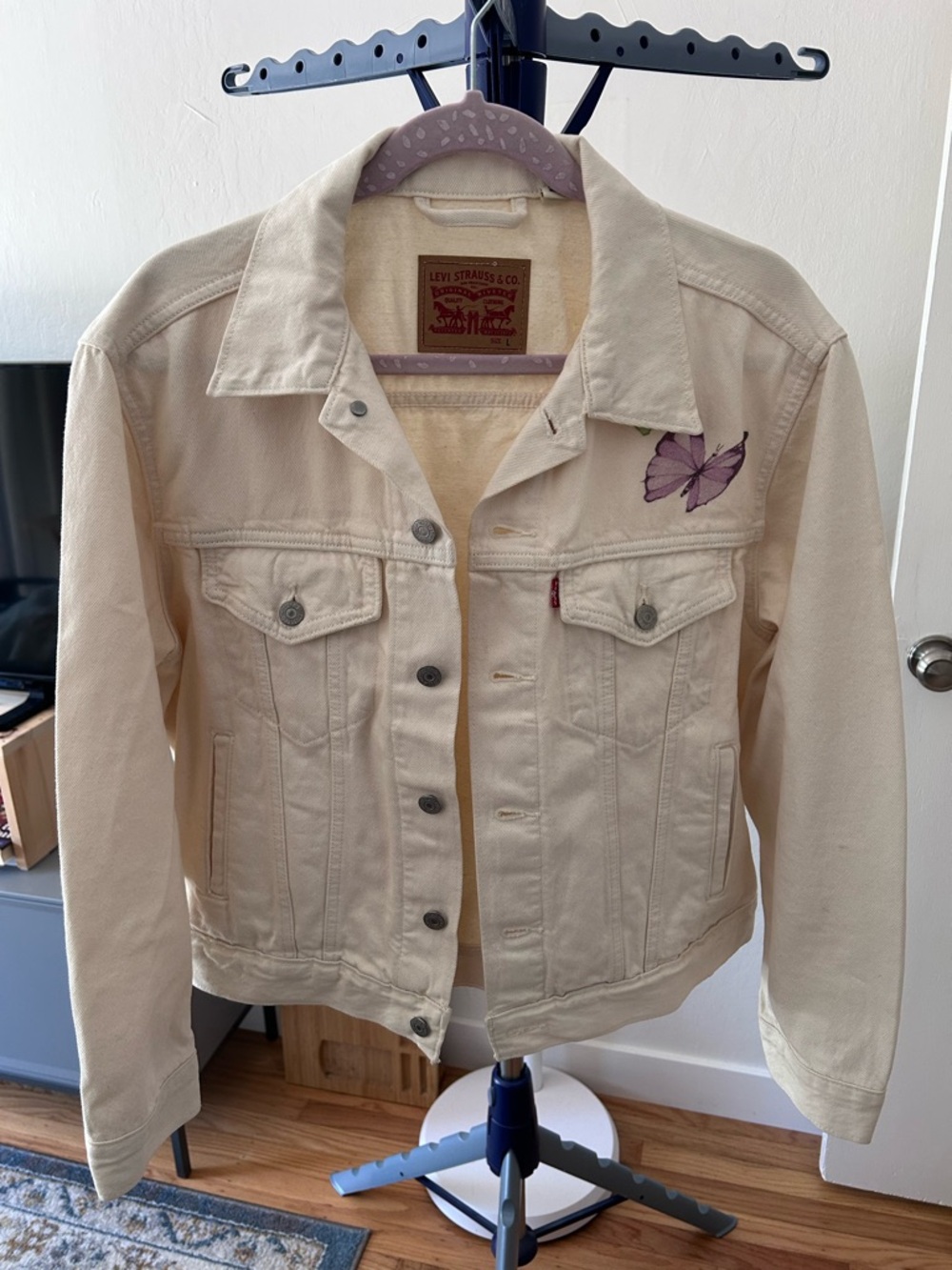 New Levi's Denim Jacket